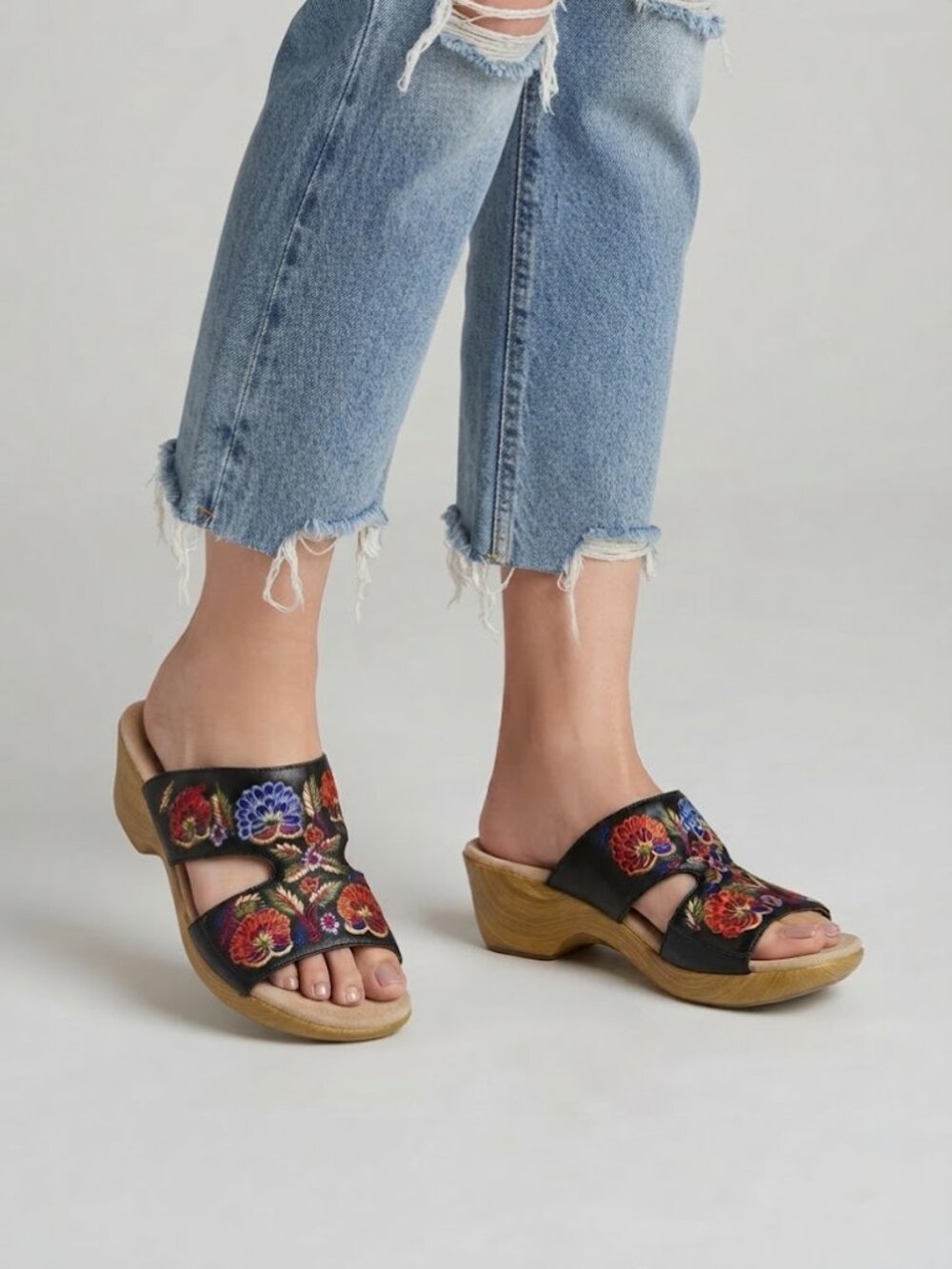 Alegria Linn Floral Embroidered Leather Slip On Sandals EU 38 US 8-8.5